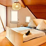 בית נופש Odw Homes - Charming In