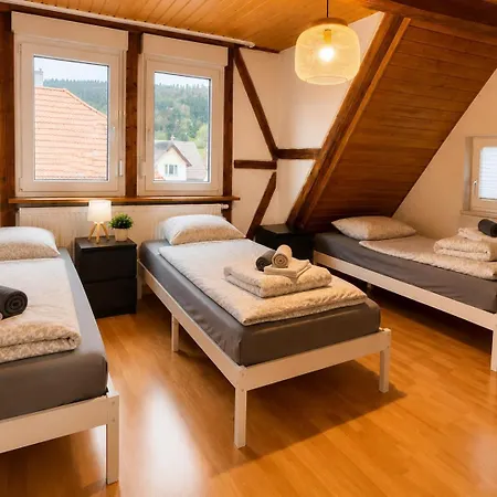 Odw Homes - Main Street - Large With 3 - Free Parking - Terrace *